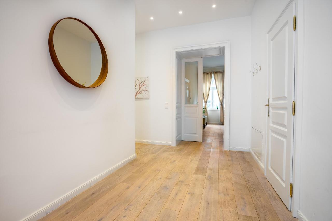 Modernes Apartment Im Charmanten Cottage Viertel Βιέννη Εξωτερικό φωτογραφία