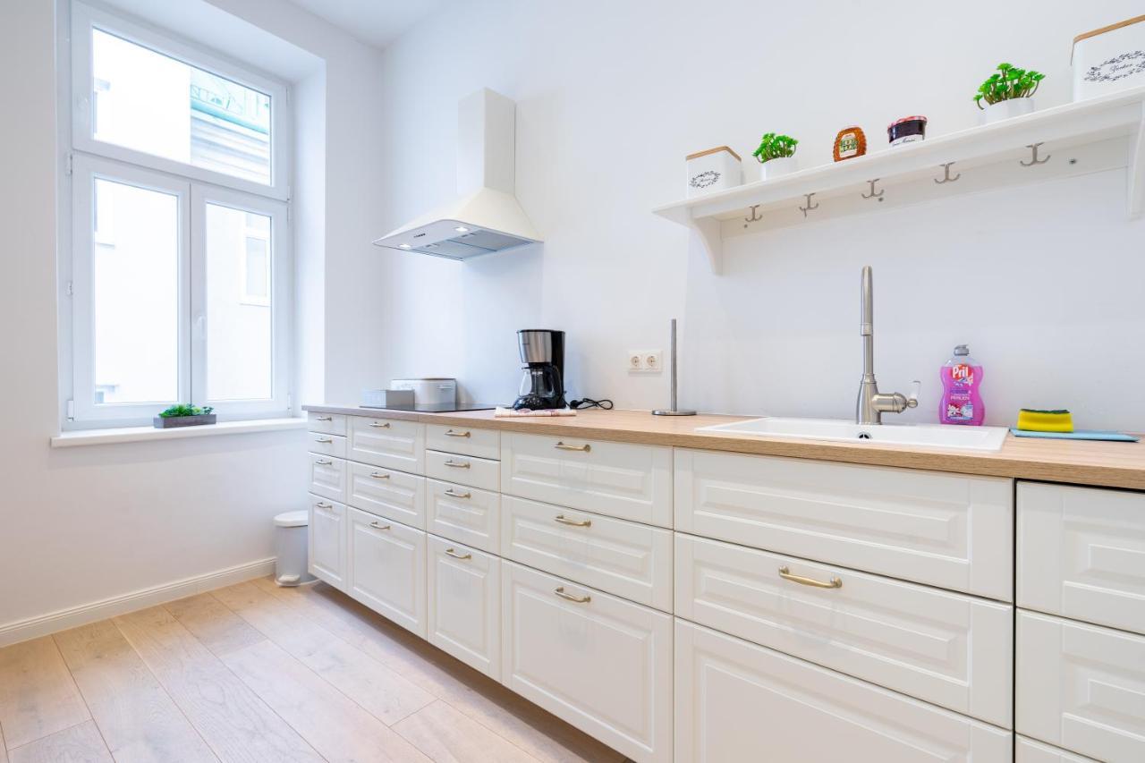 Modernes Apartment Im Charmanten Cottage Viertel Βιέννη Εξωτερικό φωτογραφία