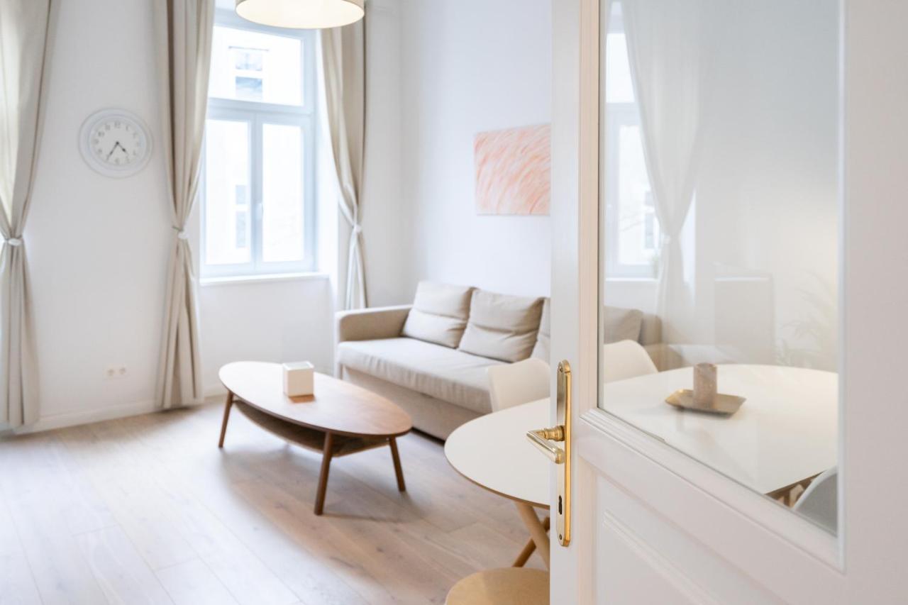 Modernes Apartment Im Charmanten Cottage Viertel Βιέννη Εξωτερικό φωτογραφία